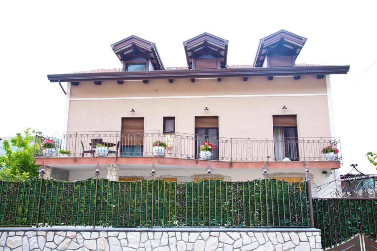Borgo12 Acomodação com café da manhã Pimonte Exterior foto